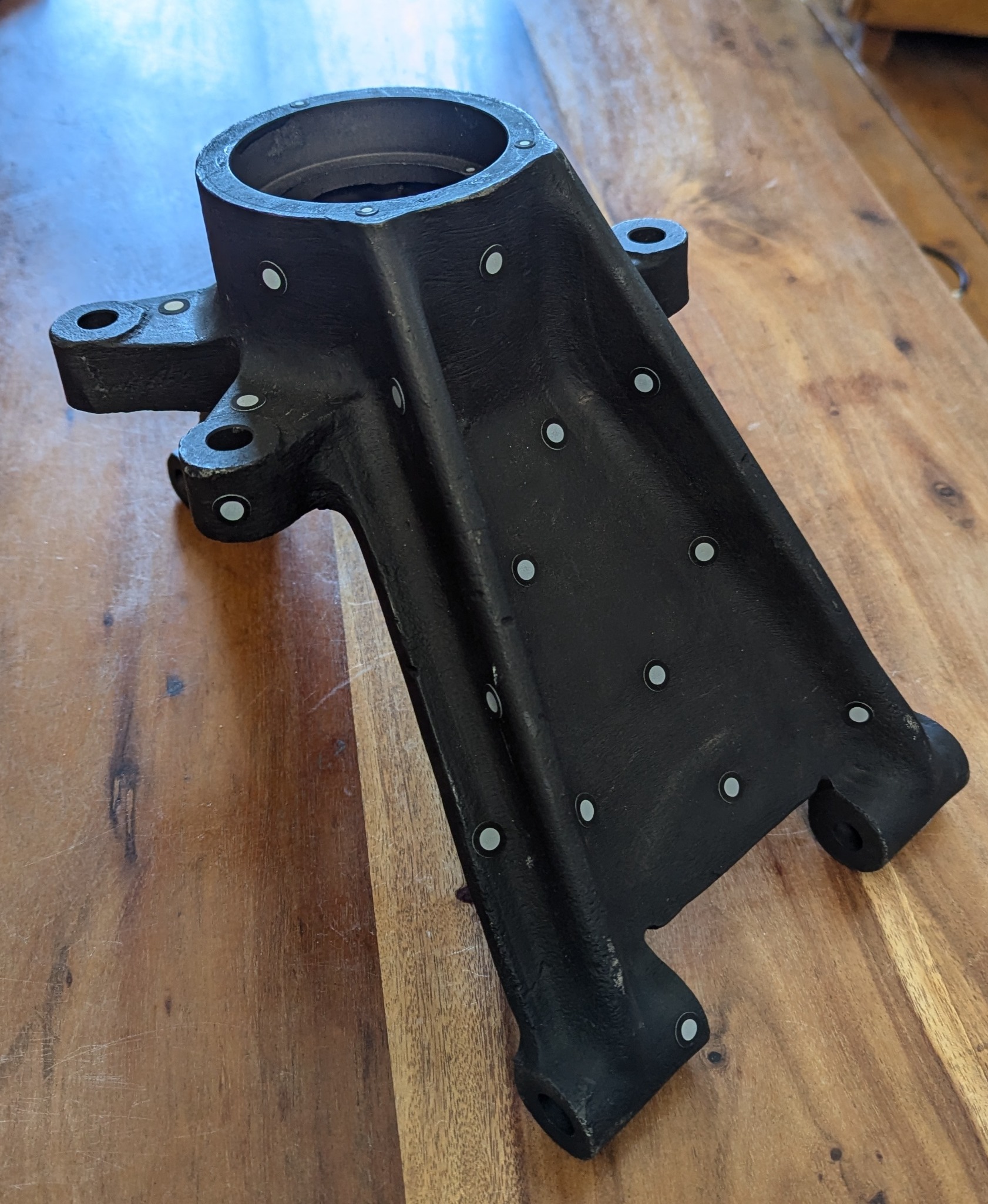 Original Pygmée rear upright prepared for scanning